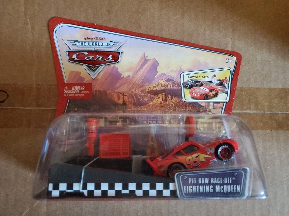Disney Cars Pit Race-Off Launcher LIGHTNING MCQUEEN 95