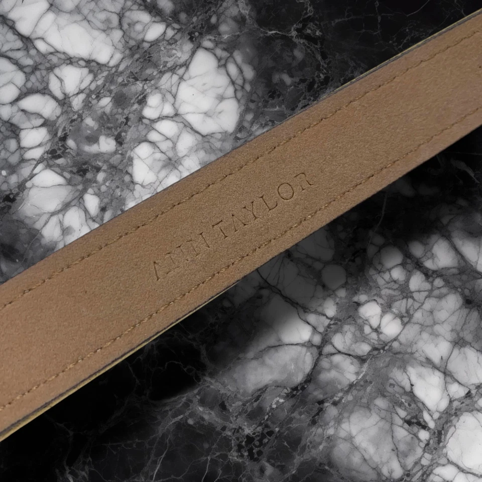 Cinturón Arnés Ann Taylor Vintage Años 90 Talla M Cuero Dorado Tono Dorado Herrajes Foto 4 de 4