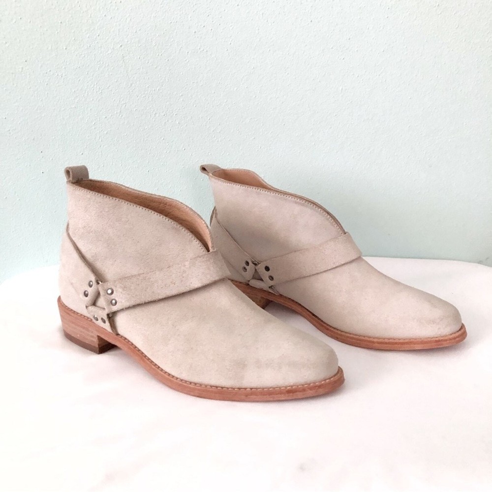 Ugg Koolaburra Suede Harness Ankle Boot Size 8: Dane Western Light Beige Boho