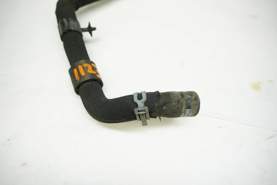 Manguera de refrigerante intercooler sobrealimentador AUDI A6 A7 2012-2015 DERECHA 4G0145923C Foto 3 de 4