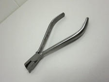 Hu-Friedy 678-101 Universal Cut & Hold Distal End Cutter Orthodontic Pliers