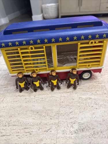 Playmobil 3727 Vintage Romani Circus Trailer And 4 Monkeys. Not Complete