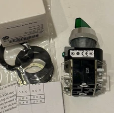 ALLEN BRADLEY 800T-24HG2KB6AX SELECTOR SWITCH GREEN 2 POS 1NO/1NC SERIES U