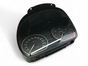 BMW 1 Coupe E82 Kombiinstrument 9122591 32393367