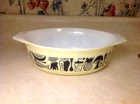 Vtg PYREX Ovenware #043 Mod Kitchen 1 1/2 Qt Oval Casserole Bowl Made in USA EXC