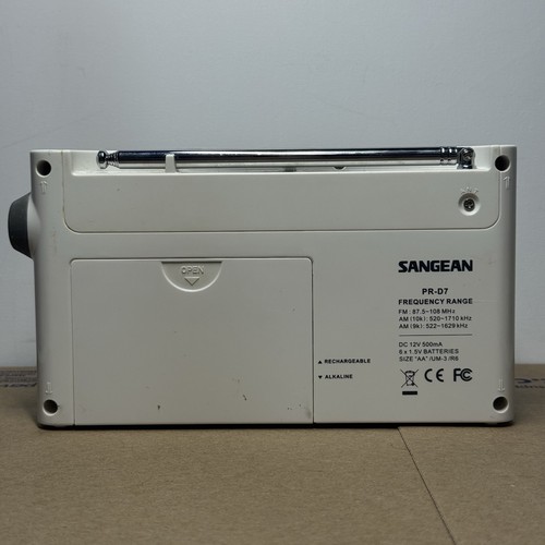 SANGEAN PR-D7 AM/FM Radio Tested - Afbeelding 3 van 6