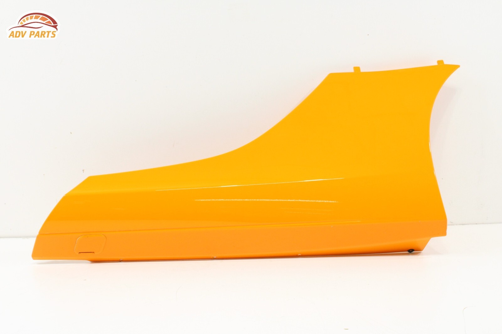 2015 - 2017 MCLAREN 650S REAR LEFT SIDE QUARTER ROCKER MOLDING PANEL OEM