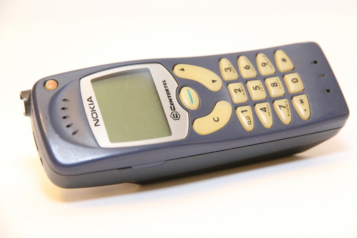 Vintage NOKIA Cell Mobile Phone 540 THF-11P Centertel NMT450i Made