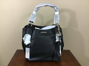 brooke large pebbled leather shoulder bag