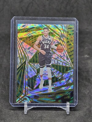 2023-24 Revolution GIANNIS ANTETOKOUNMPO FRACTAL SP Bucks | eBay