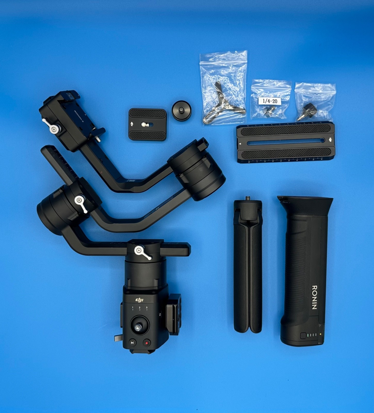DJI Ronin-S 3-Axis Gimbal Stabilizer w/ Battery Grip Tripod 