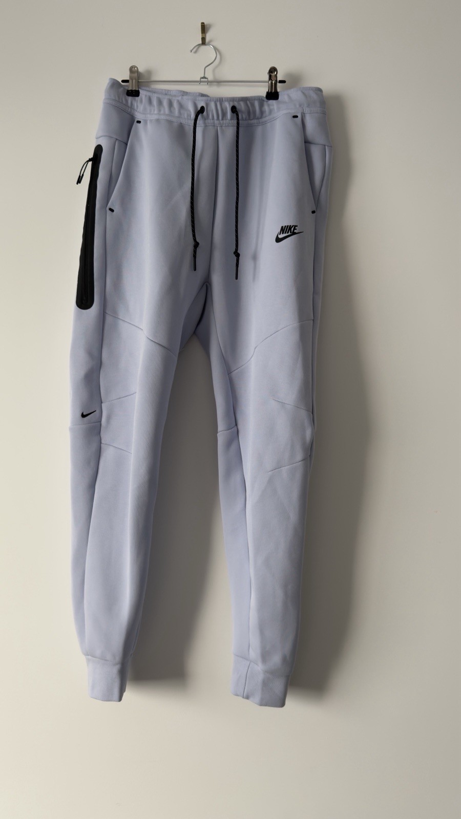 Men’s Nike Tech Fleece Pants Ghost/Black Size M BNWT RRP$130 image 3
