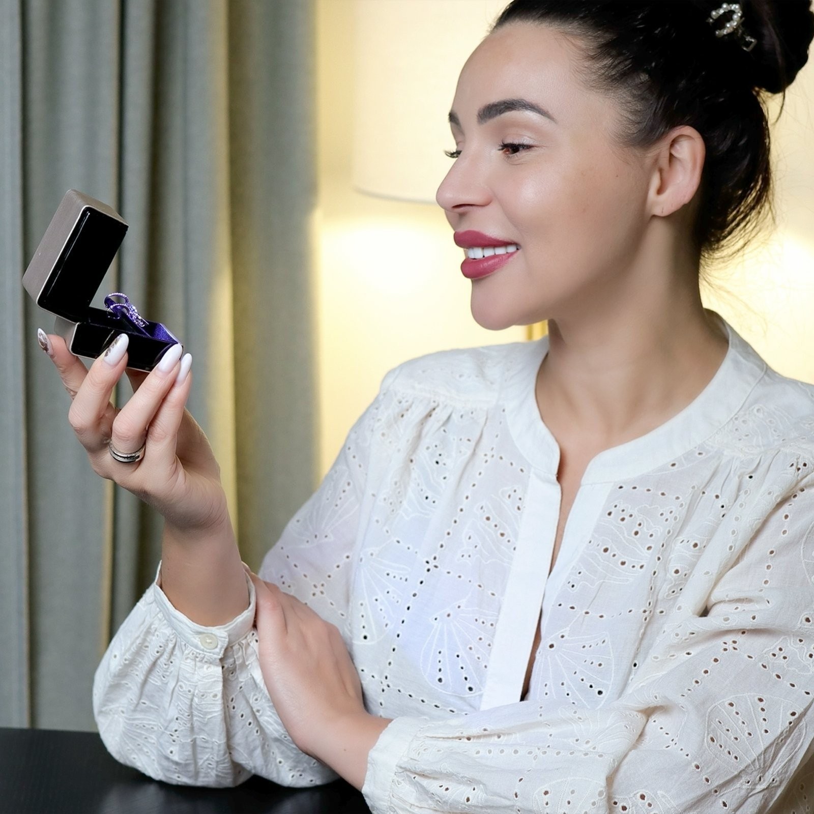 Novel Box Square LED Earring Box for Weddings & Special Occasions