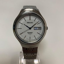 SEIKO 3823-7001 Day/Date men Quartz White Dial Silver Watch Japan - Rank B