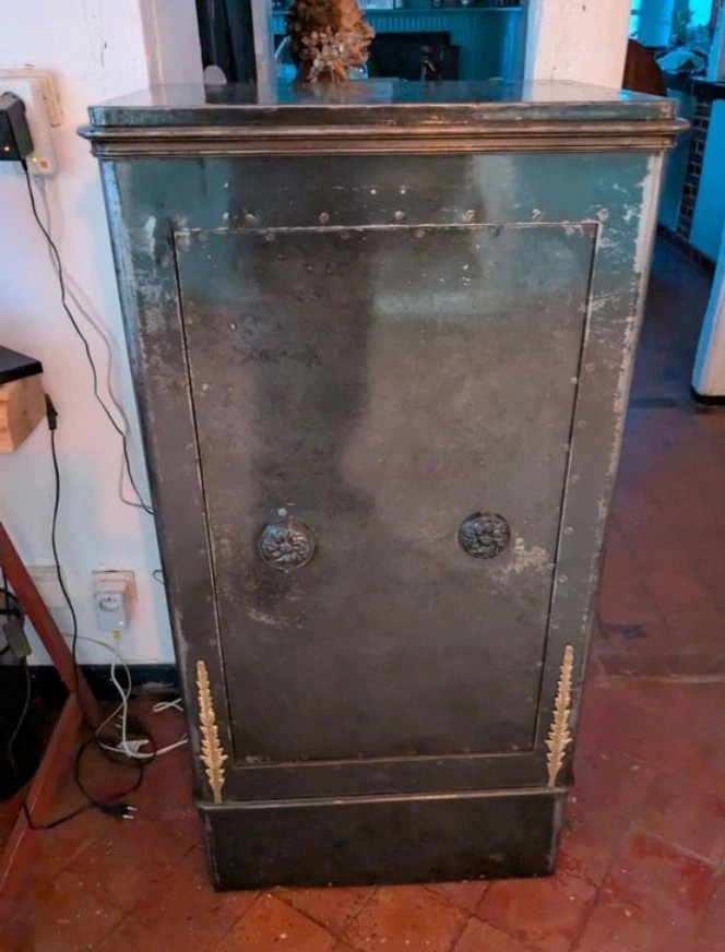 coffre fort ancien - Photo 3/3