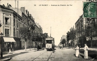 CPA Le Raincy Seine Saint Denis, Avenue du Chemin de Fer, tramway - 11303679