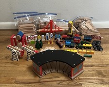 Wooden Train Lot Melissa  Doug,Hape, Thomas,Bridges,Buildings,Trains,Tracks