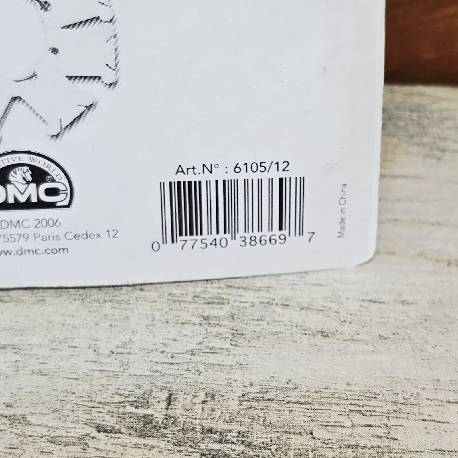 DMC Plastic Floss Bobbins 28 Pack With Ring