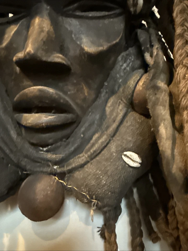 MASCARILLA AFRICANA ART DAN (16” X 12”) Foto 4 de 4