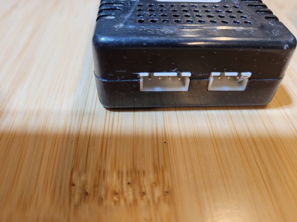 Dynam Balance Charger Li- Polymer 7.2V and 11.1V, With power adapter - Image 2 of 2