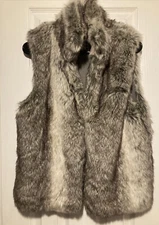 Cejon Womens Faux Fur Vest Size M-L