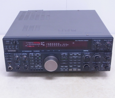 ＫＥＮＷＯＯＤ ＴＳ-９５０ＳD  ＨＦ100w　フイルター満載　AT搭載 美品 Kenwood TRIO TS-950SDX Digital HF Transciever Ham Radio 100W