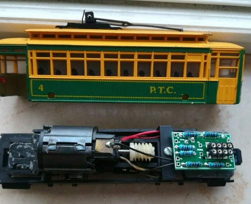 Scheda PCB Universale Nano per Decoder DCC con presa Nem 652-Ogni Loco DC - H0 - Imagen 4 de 7