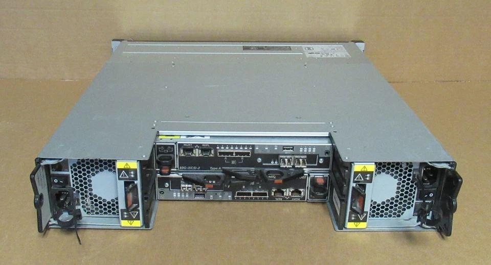 Dell Compellent SC4020 Storage Array 6 x 900GB HDD 2x 10G-iSCSI-2 Controllers - Image 3 of 3