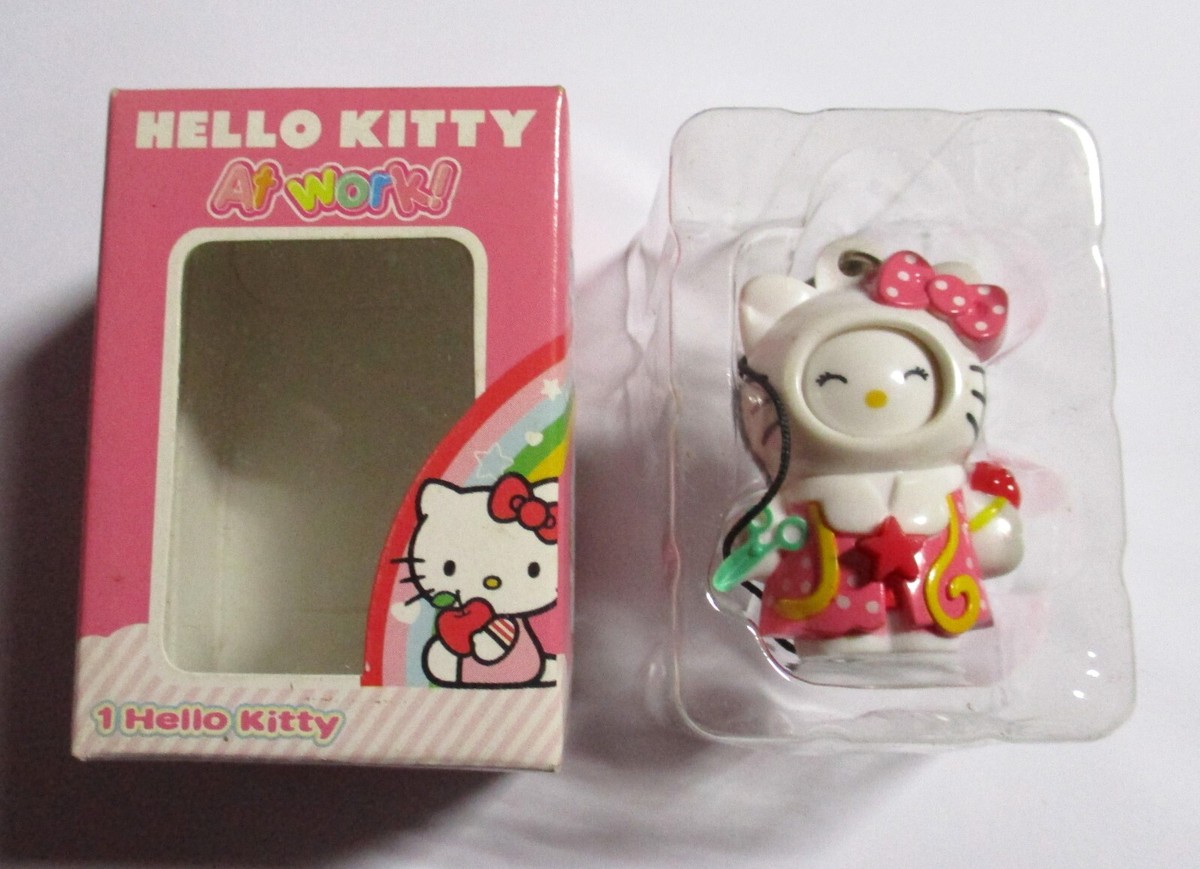 HELLO KITTY×Leslie Kee限定2010 激レアコラボ商品 HELLO KITTY×Leslie