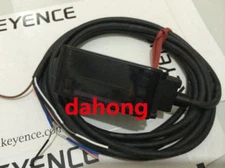 Fst 1PC KEYENCE Digital Optical Fiber Amplifier NEW IN BOX   AP-V80 APV80