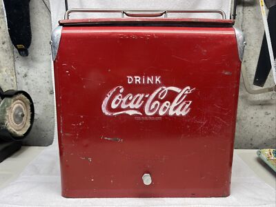 Coca-Cola ヴィンテージクーラー VINTAGE 1940's COCA COLA METAL ICE COOLER W/BUILT IN BOTTLE OPENER