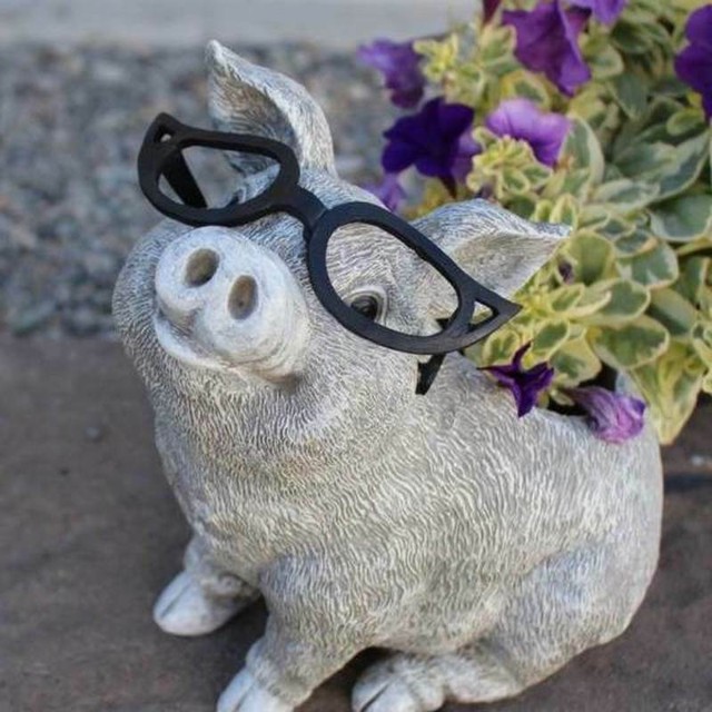 Pig with Glasses 9 inch Resin Planter Flower Pot Garden Statue Yard