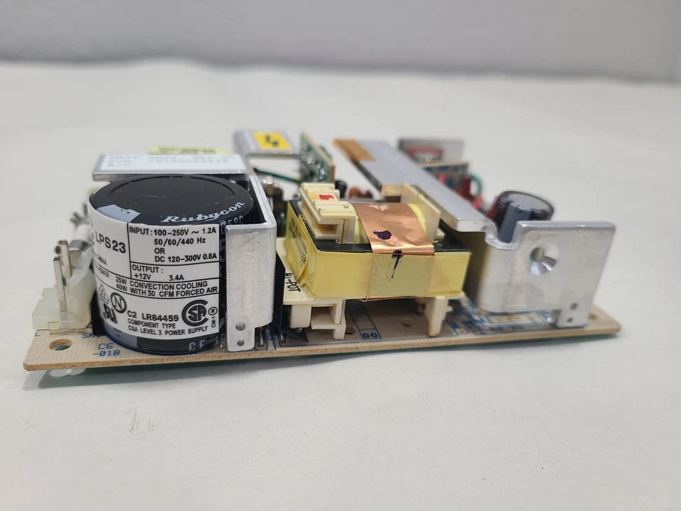 ASTEC LPS23 REV:03 Fuente de alimentación +12V 3.4A Foto 3 de 4