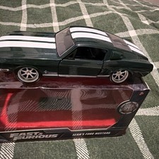 Jada 1/32 Scale 99519 - Fast & Furious Sean's Ford Mustang - Green/White