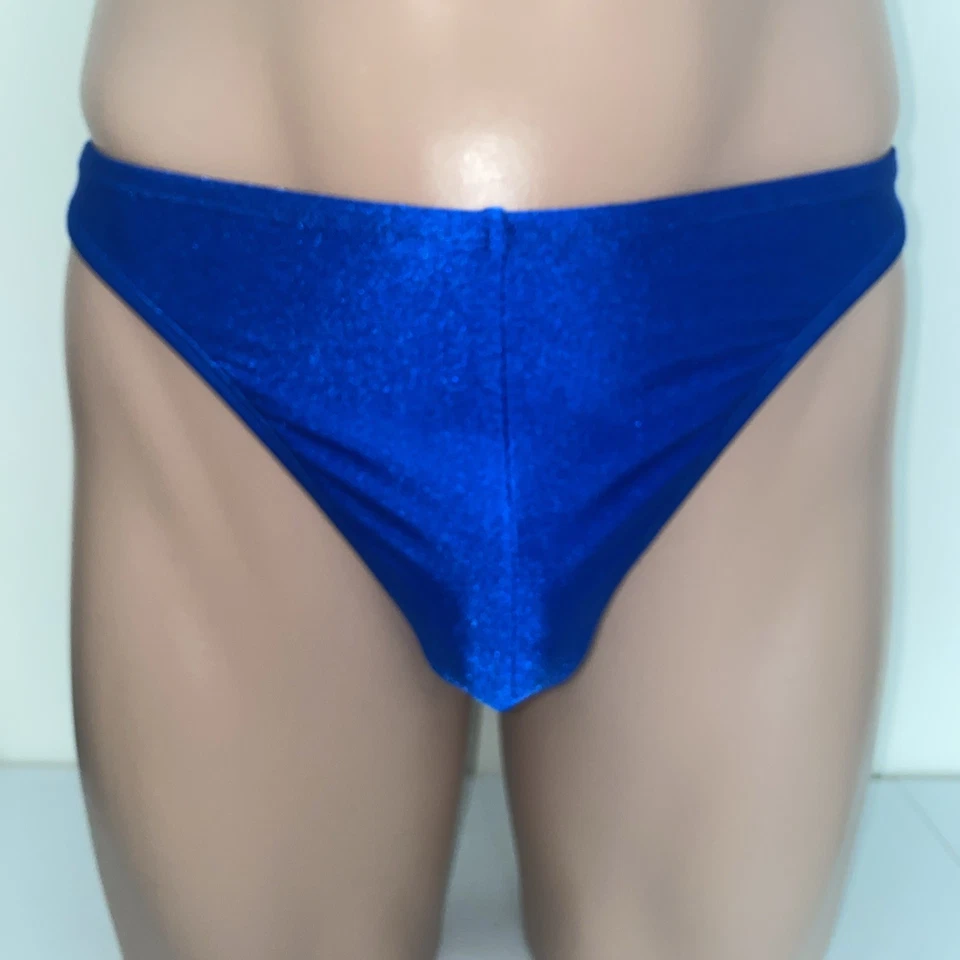 Vintage Y2K Mens Genuine Speedo Thong Swimsuit Sapphire Blue Size Medium - Image 2 of 4