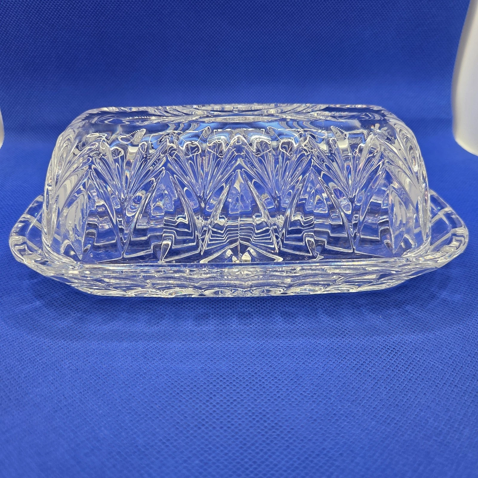 Waterford Marquis Crystal Glass Covered Butter Dish Excellent Condition
Opens in a new window or tab