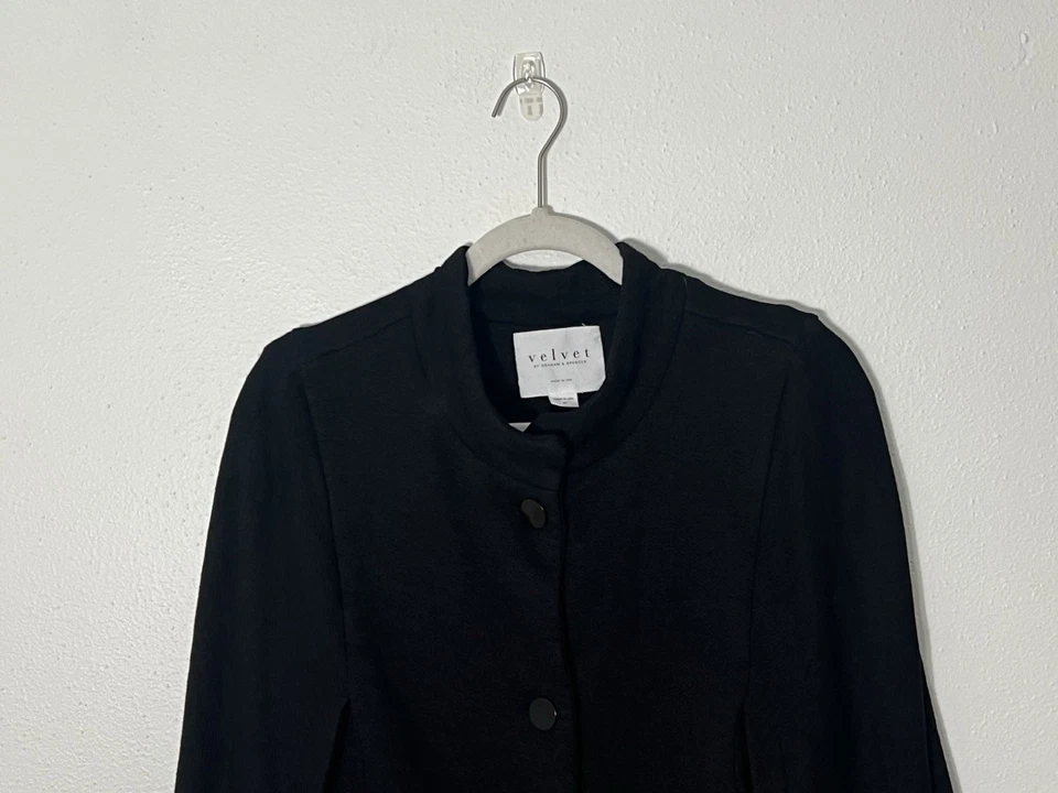 Graham And Spencer Velvet 黑色 Cambree Cape 夹克 尺寸 M — 第 2/4 张图片