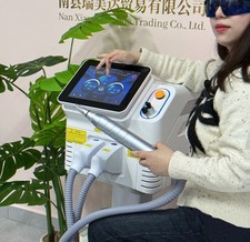 2 in 1 808nm Diode Laser Hair Removal  Pico Nd Yag Laser Tattoo Removal Machine
