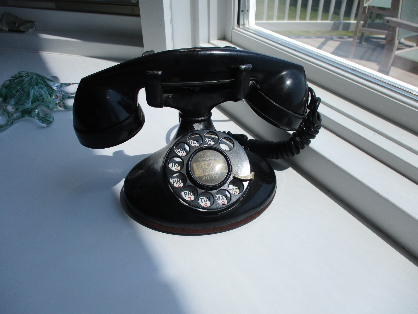 Bell System Western Electric Black Rotary Dial Desk Phone D1 Base F1 Handset