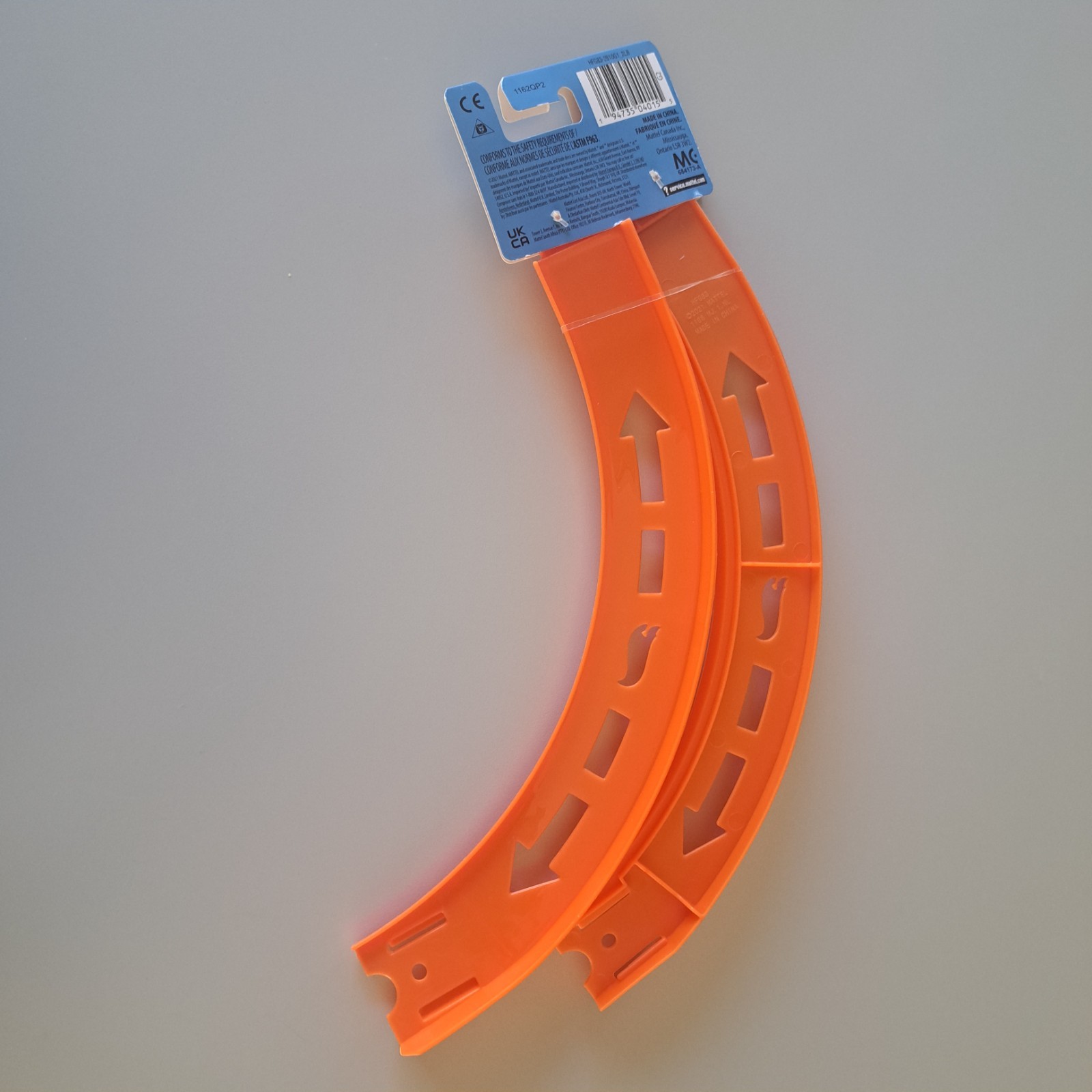 Kit De Pista Hot Wheels Loop Con Lanzador, 8 Piezas Total, Escala 1:64, Mattel
