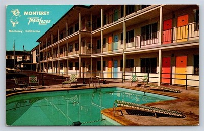 Postcard CA Monterey California Monterey Travelodge Swimming Pool c1950s AS13