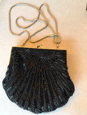 Andre Cellini Black Beaded Clamshell Evening Ladies Bag w/ Snake Chain
