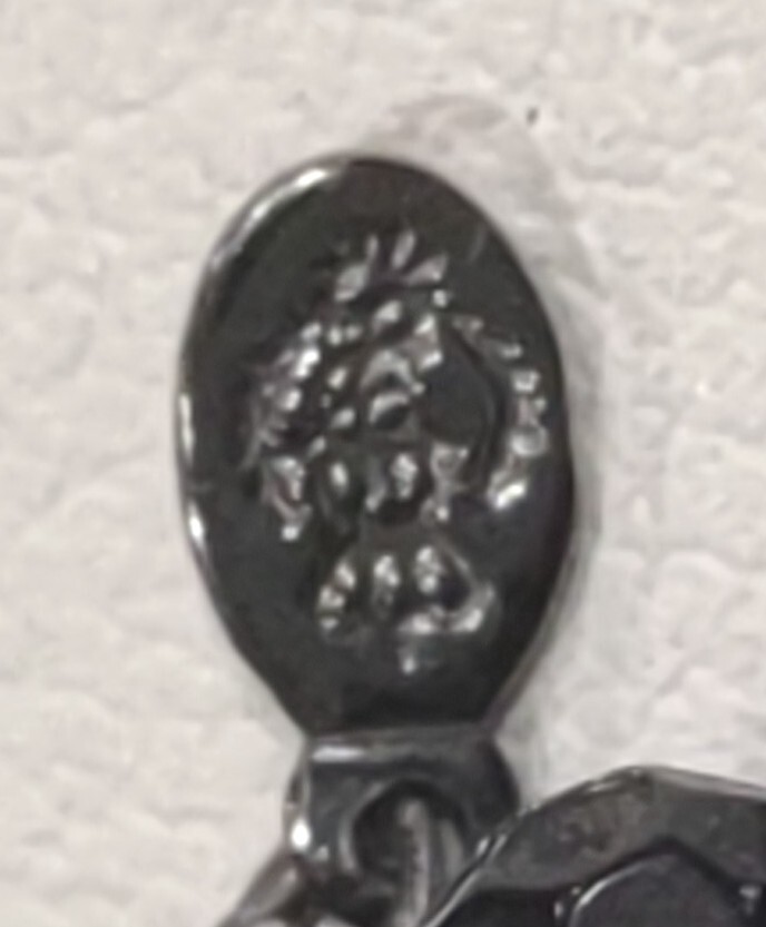Picture 5 of 5