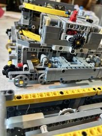 LEGO Technic Bucket Wheel Excavator 42055 Motorised 3929pcs Incomplete