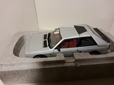 1:18 AUTOART  LANCIA DELTA S4 ROAD CAR IN GREY METALLIC  LTD ED #0280