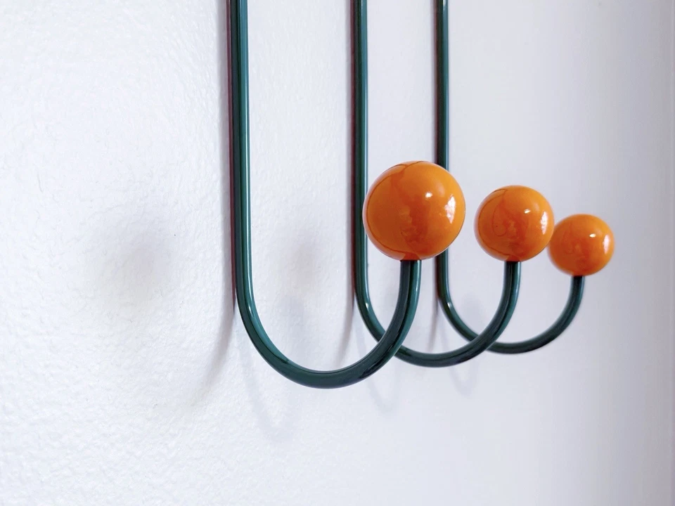 Ganchos de pared de mediados de siglo - Perchero de metal - Regalos - Perchero, arte de pared, percha, montaje Foto 3 de 4