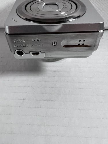 General Electric GE A730 7.0 Megapixel Digital Camera - Picture 11 of 14