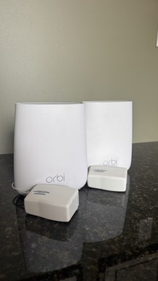 Netgear Orbi AC2200 Mesh WiFi (RBR20 Router & RBS20 Satellite) w/ Power & mounts