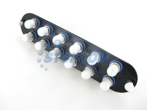 Corning CCH-CP12-19T Panneau de brassage, 12 adaptateurs monomodes ST Simplex OS2 ~STSI - Photo 2/4