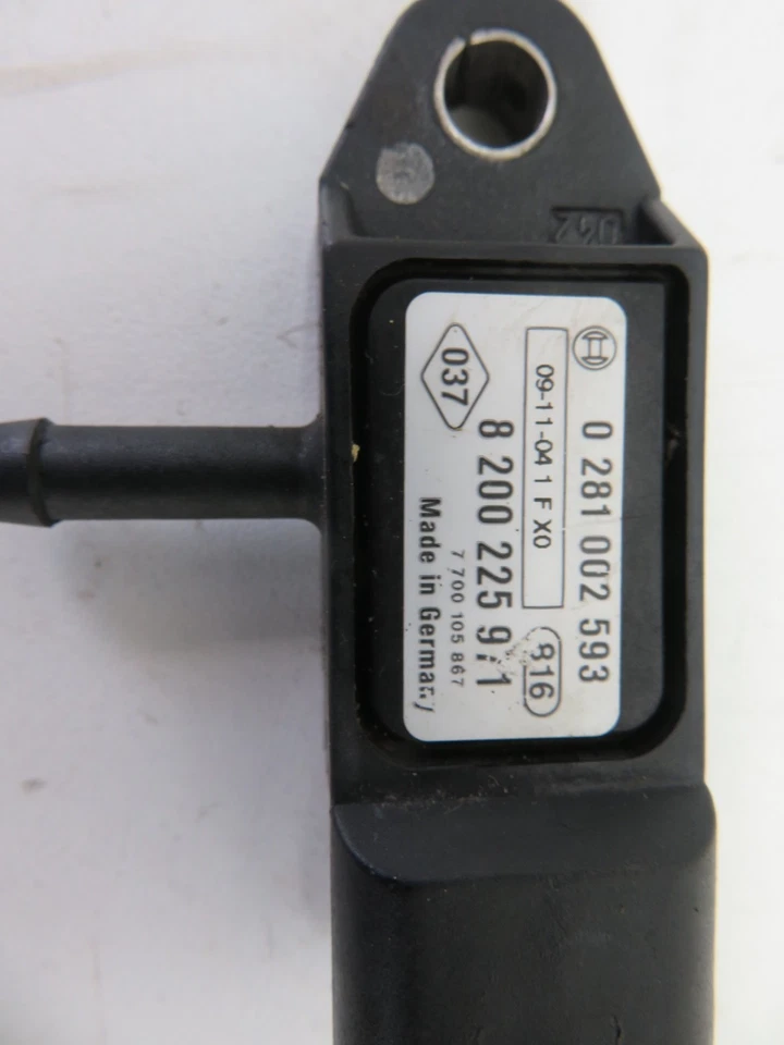 VAUXHALL VIVARO 1.9 CDTI BOOST MAP SENSOR 8200225971 2001-2006 AS2-8 - Image 4 of 4